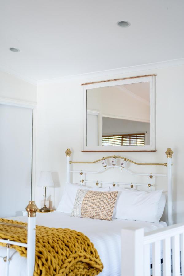 Granite Gardens Cottages & Lake Retreat Stanthorpe Esterno foto