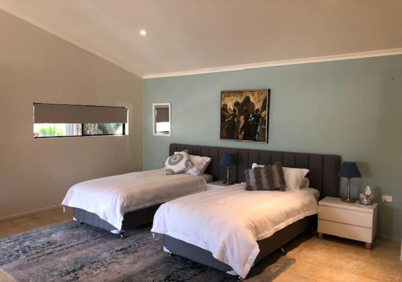 Granite Gardens Cottages & Lake Retreat Stanthorpe Esterno foto