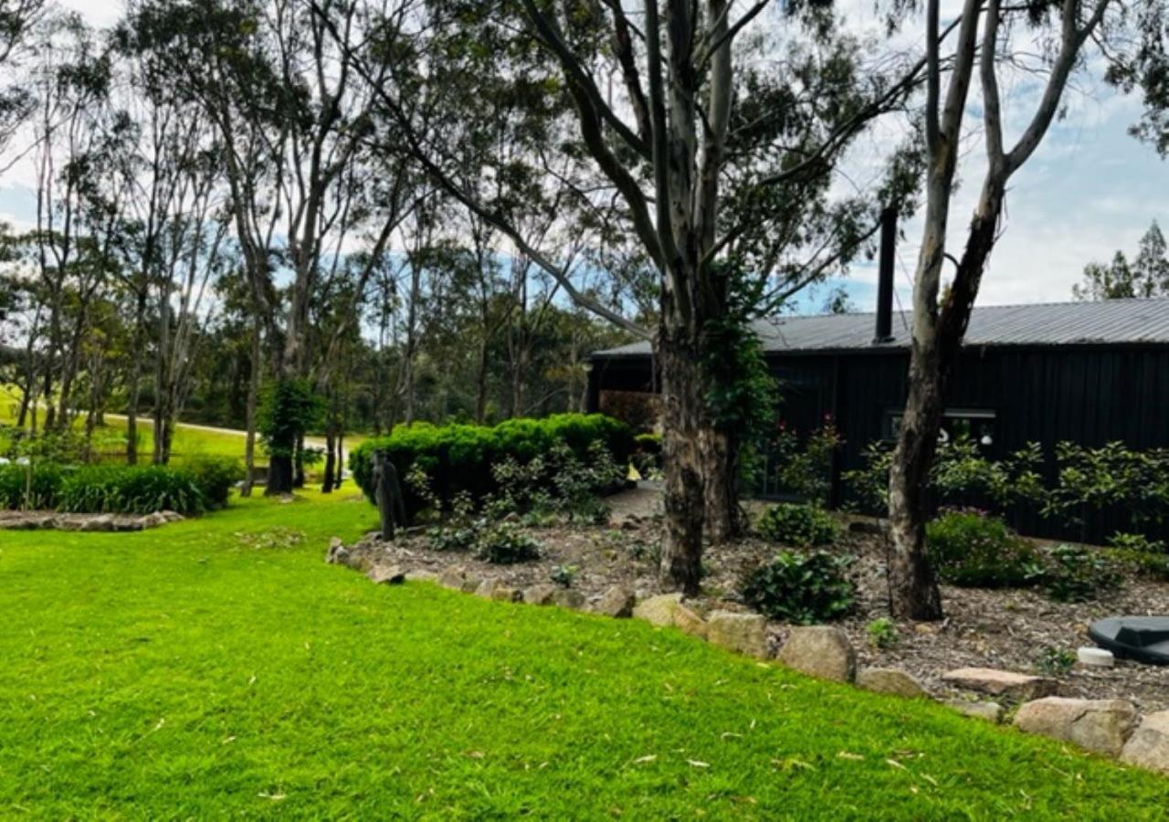 Granite Gardens Cottages & Lake Retreat Stanthorpe Esterno foto