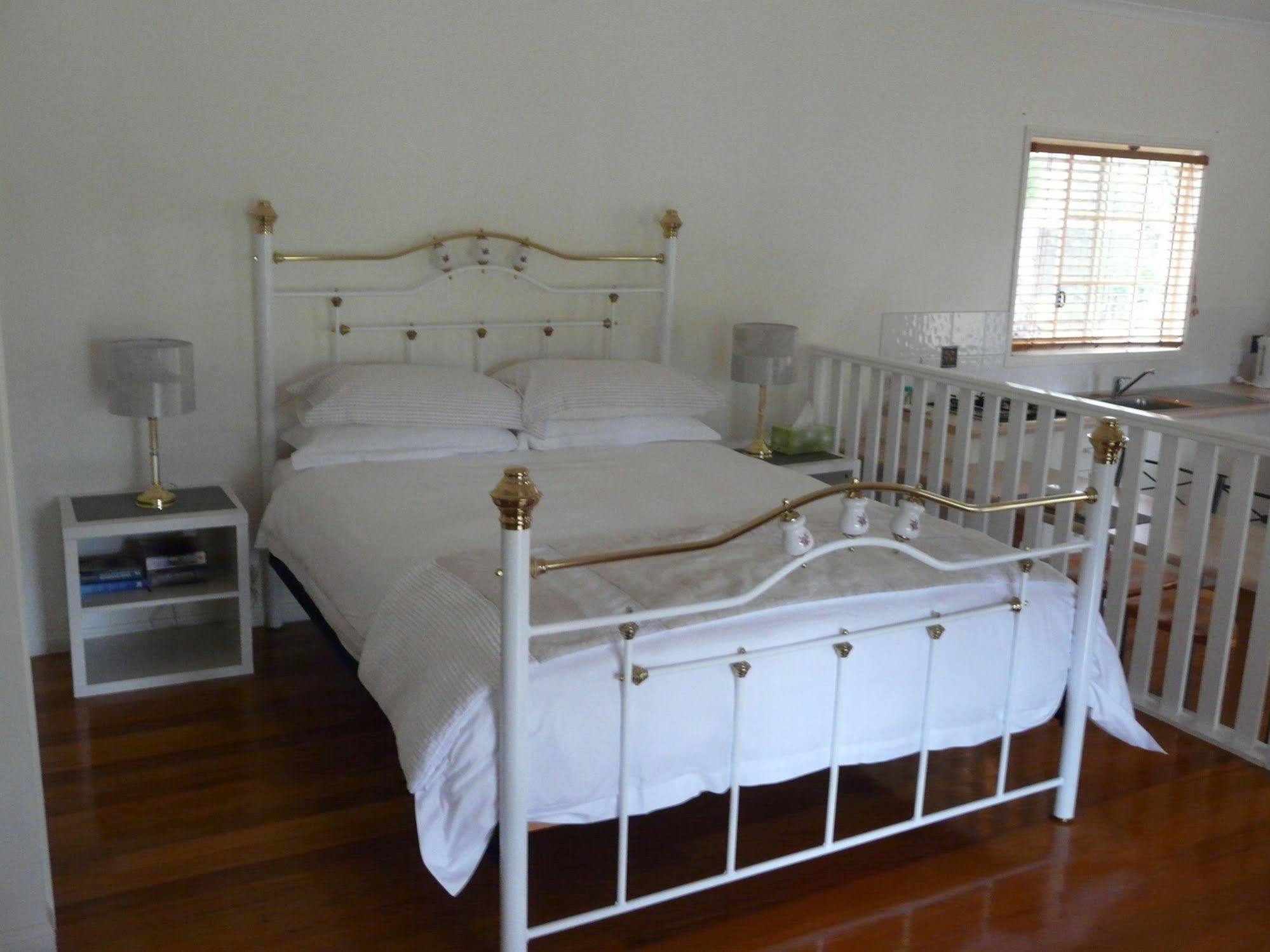 Granite Gardens Cottages & Lake Retreat Stanthorpe Esterno foto