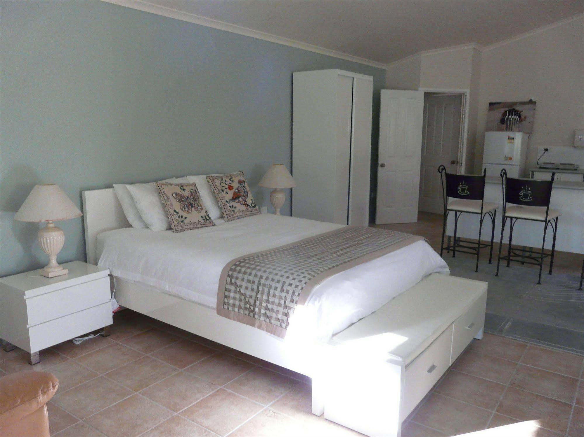 Granite Gardens Cottages & Lake Retreat Stanthorpe Esterno foto